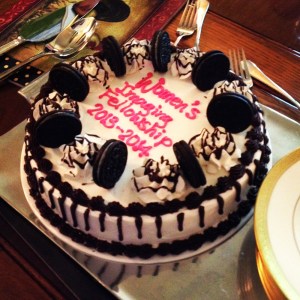 The cake.