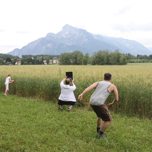 Glen twirling